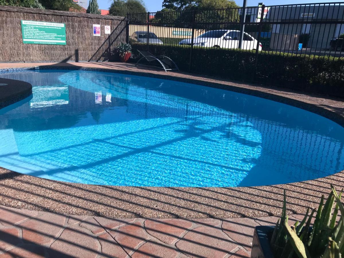 Narellan Motor Inn Eksteriør billede